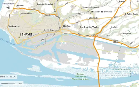 Carte du cadastre du Havre et de ses environs, montrant la ville, le port, Harfleur, et la réserve naturelle de l'estuaire de la Seine.
