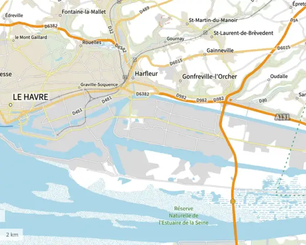 Carte du cadastre du Havre et de ses environs, montrant la ville, le port, Harfleur, et la réserve naturelle de l'estuaire de la Seine.