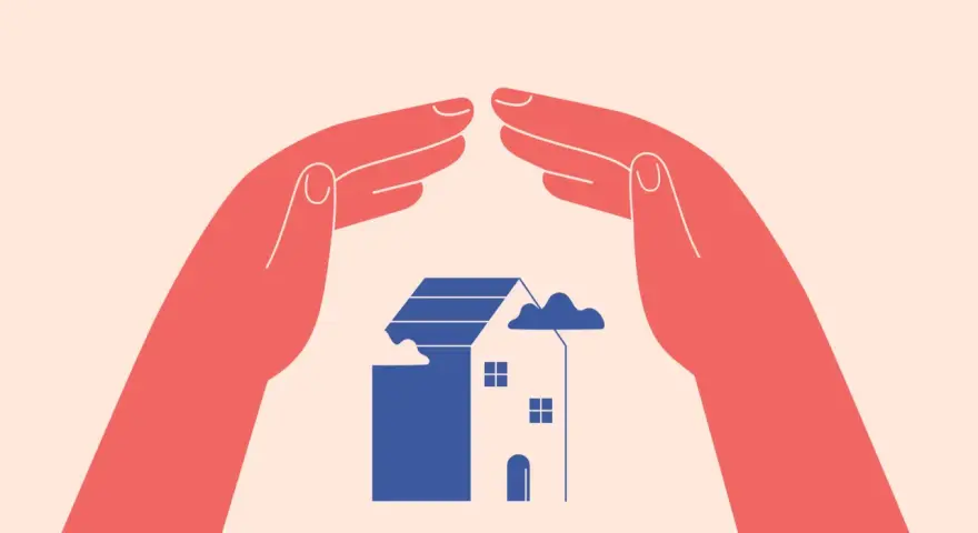 Mains protégeant une maison bleue, symbolisant la protection contre la nullité du congé pour reprise.