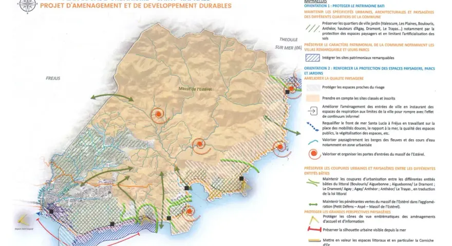 Plan local d'urbanisme de Saint-Raphaël, projet d'aménagement et de développement durables. Carte montrant le massif de l'Estérel et le littoral.
